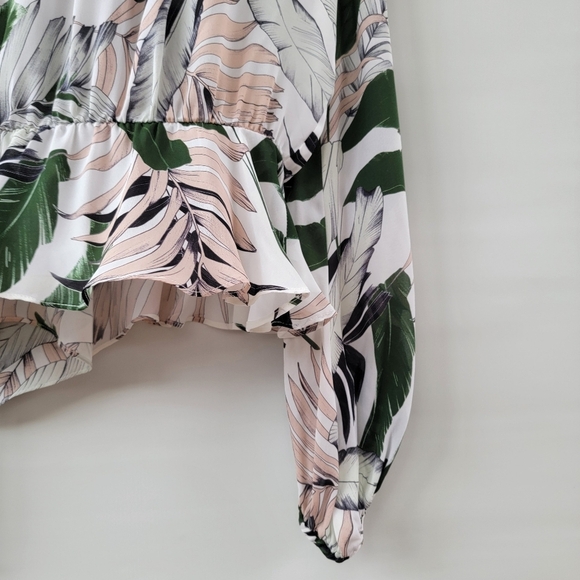Milly Kia Silk Blouse Size 10 Green White Pink 100% Wrap Peplum Floral Top - Picture 13 of 16